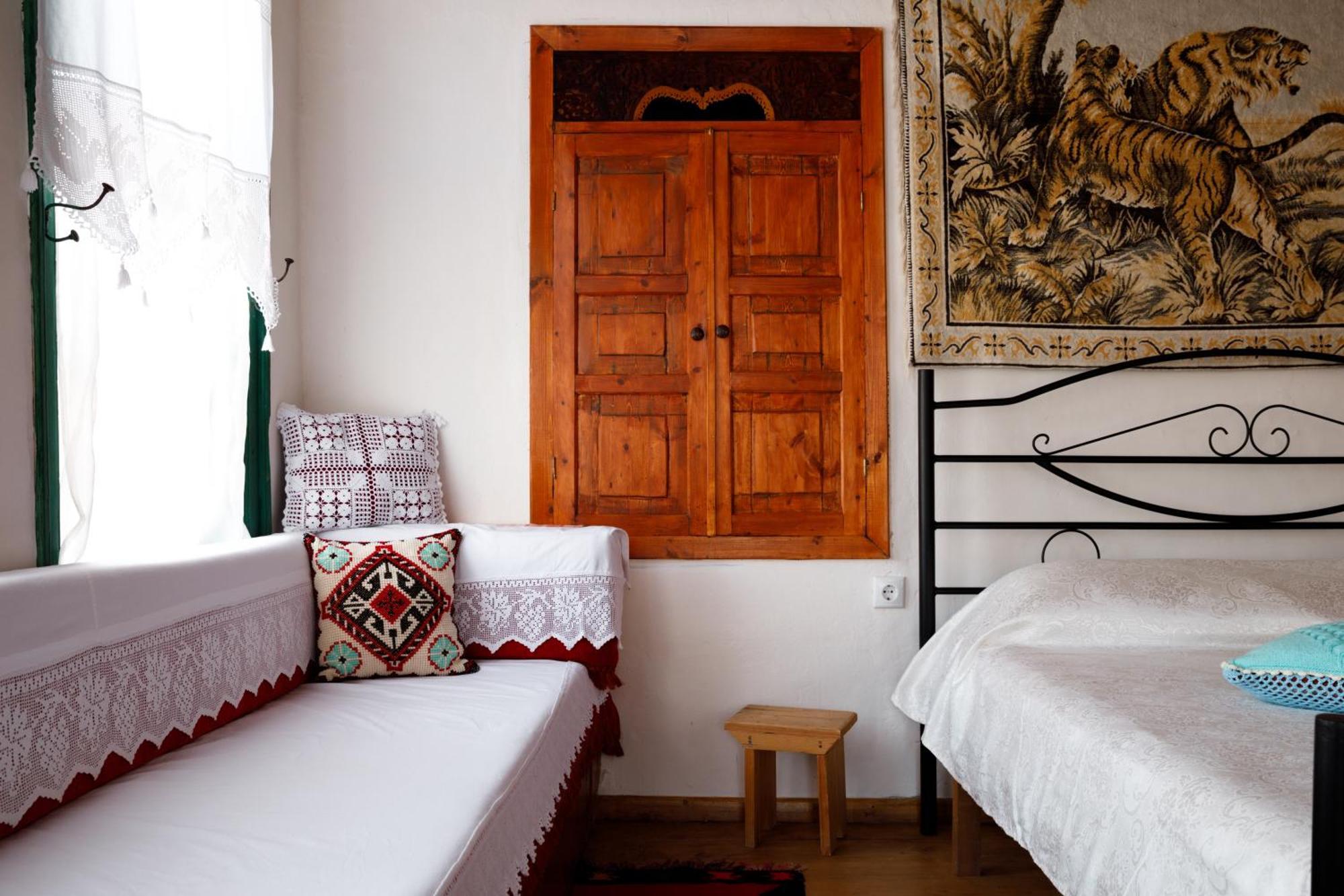 Gjirokastër Guesthouse 1805 מראה חיצוני תמונה