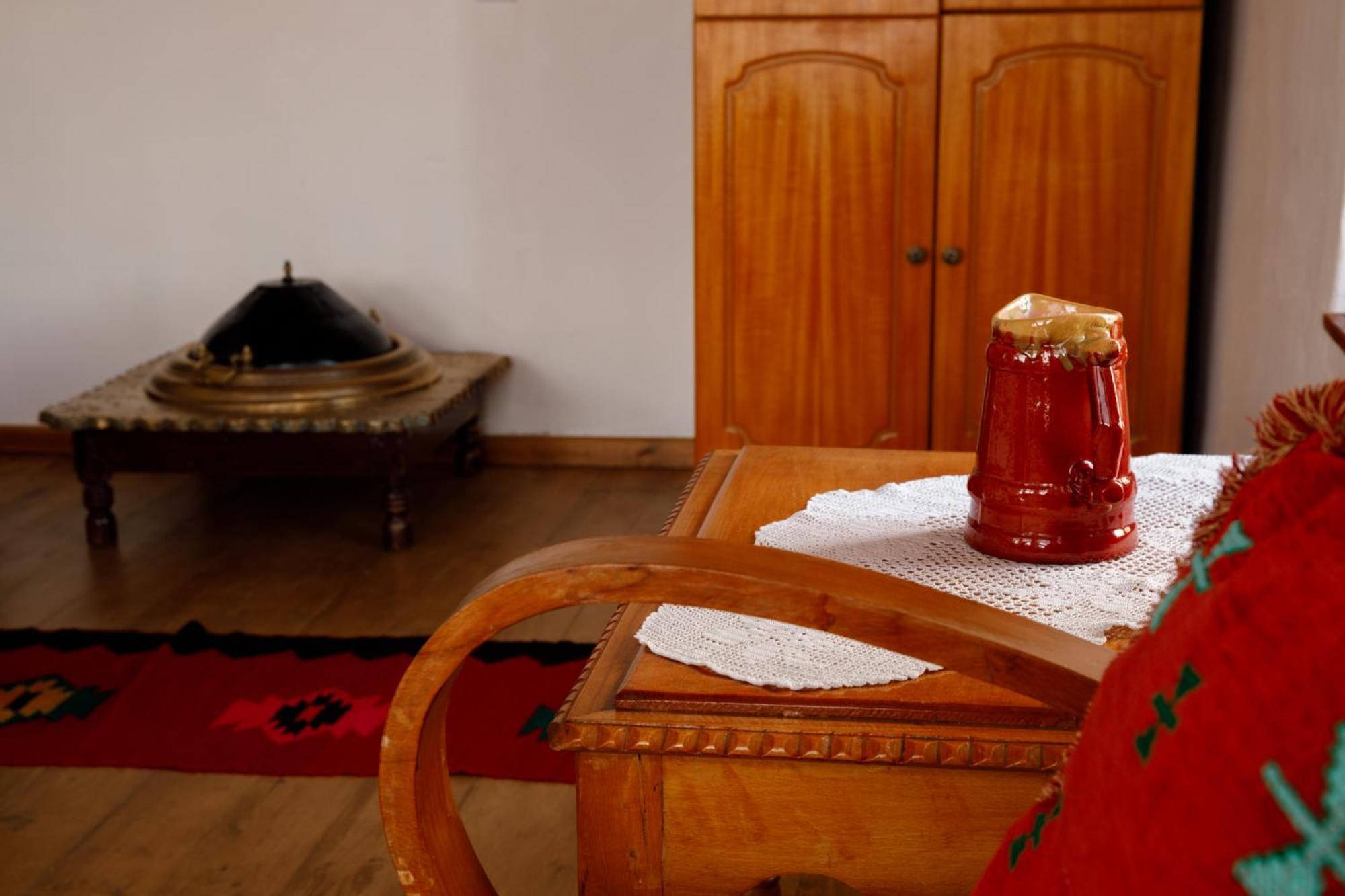 Gjirokastër Guesthouse 1805 מראה חיצוני תמונה